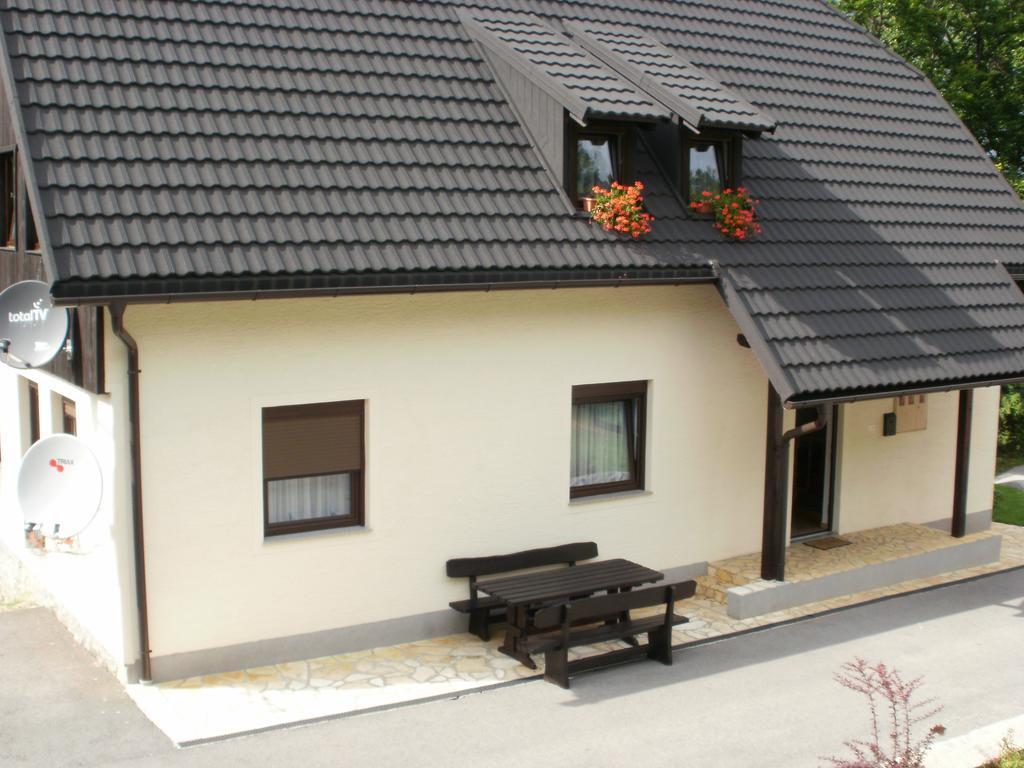 Guest House Korana Bilik gambar